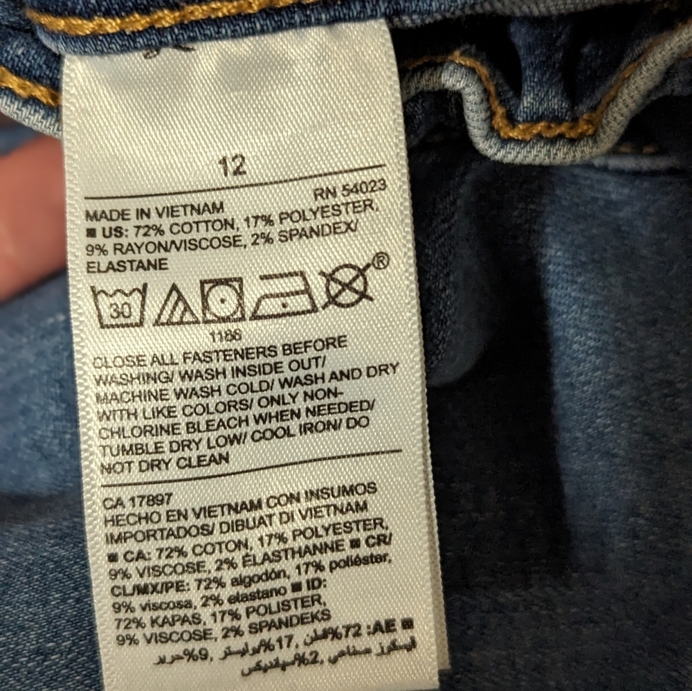 Old Navy Girls Jeggings Size 10 Dark Blue and Size 12 Light Blue - Picture 11 of 16